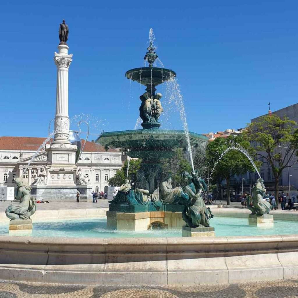 Praca Dom Pedro IV square